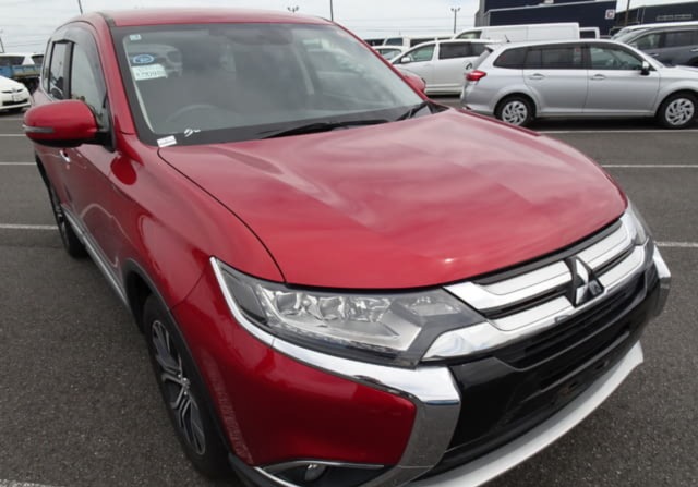 Mitsubishi Outlander thumbnail 5