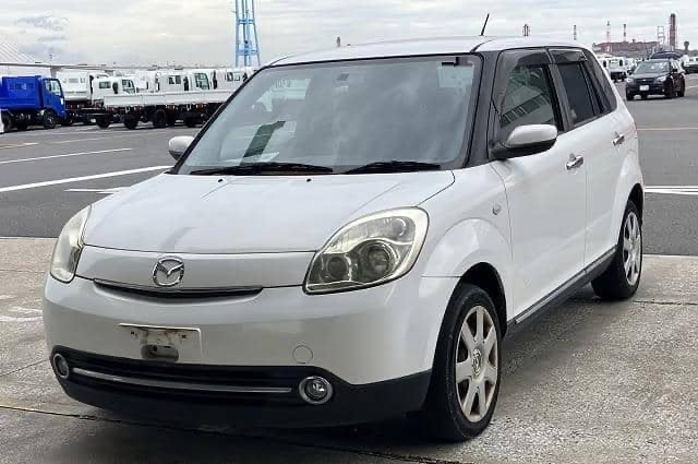Mazda VERISA 2007/8