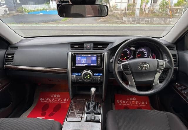 Toyota Mark X thumbnail 7