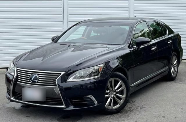 Lexus LS600h