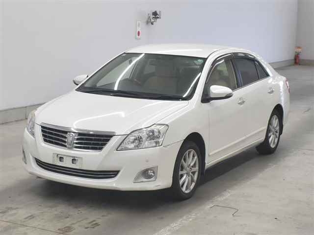 Toyota PREMIO 2013/5