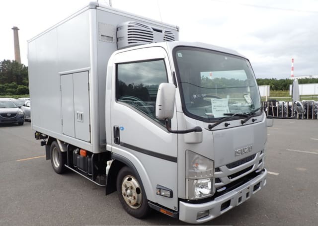 Isuzu ELF TRUCK thumbnail 2