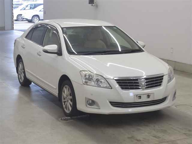 Toyota PREMIO thumbnail 2