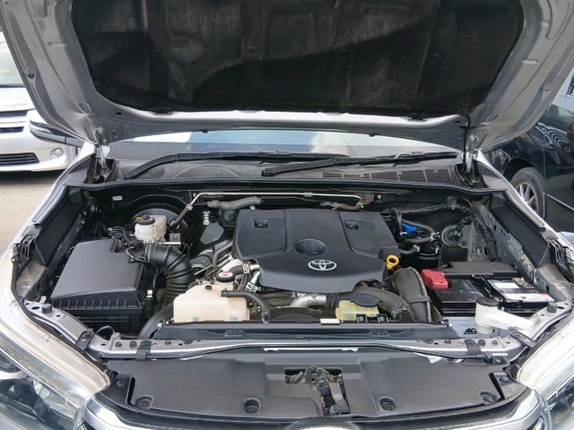TOYOTA HILUX thumbnail 11