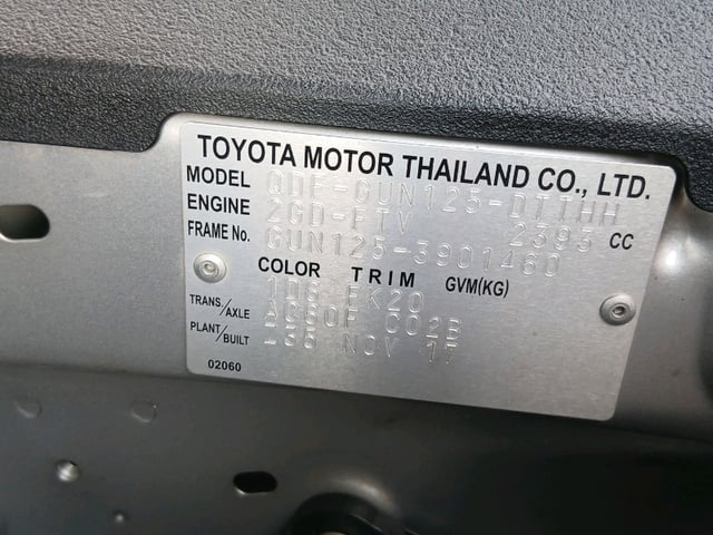TOYOTA HILUX thumbnail 12