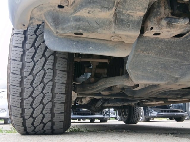 TOYOTA HILUX thumbnail 17