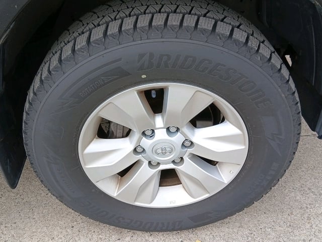 TOYOTA HILUX thumbnail 14