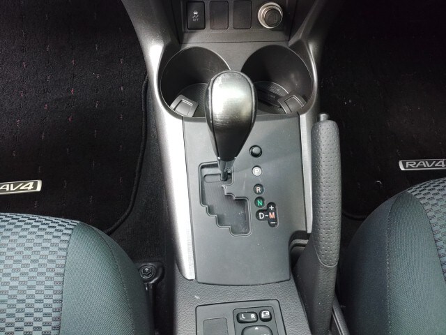 Toyota RAV4 thumbnail 8